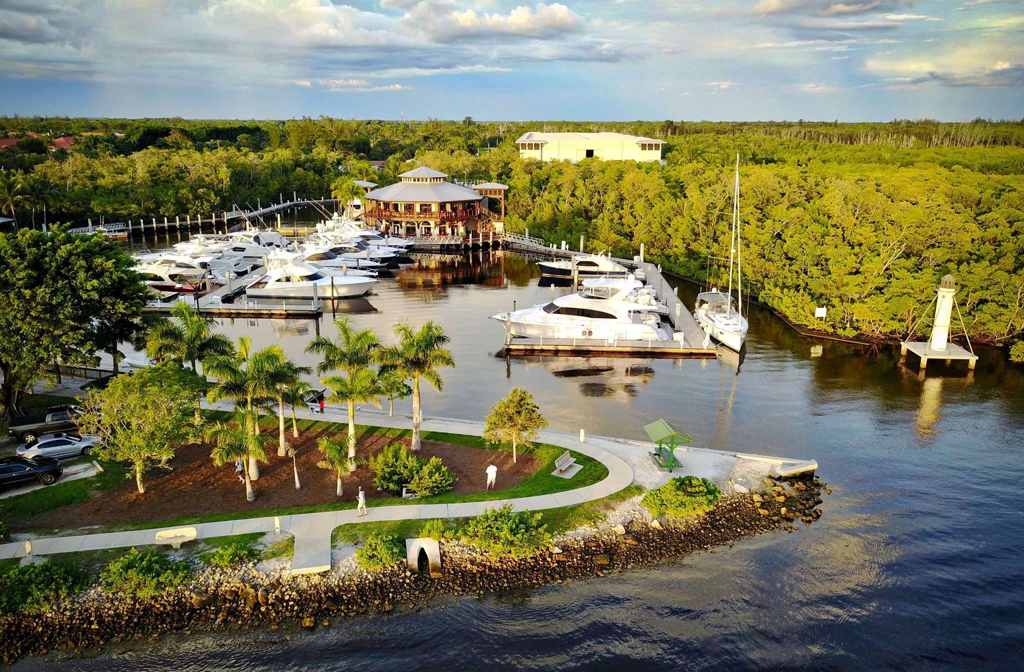 hamilton harbor yacht club naples