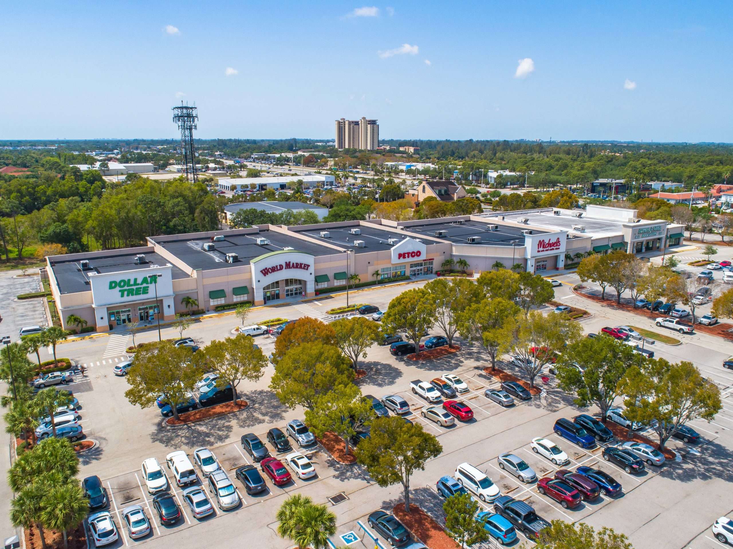 Part of south Fort Myers shopping center sells for $13.2M