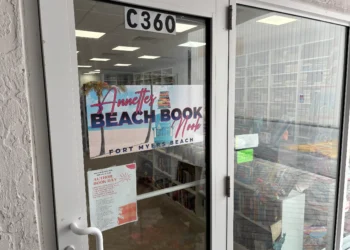 Annette's Beach Book Nook on Fort Myers Beach