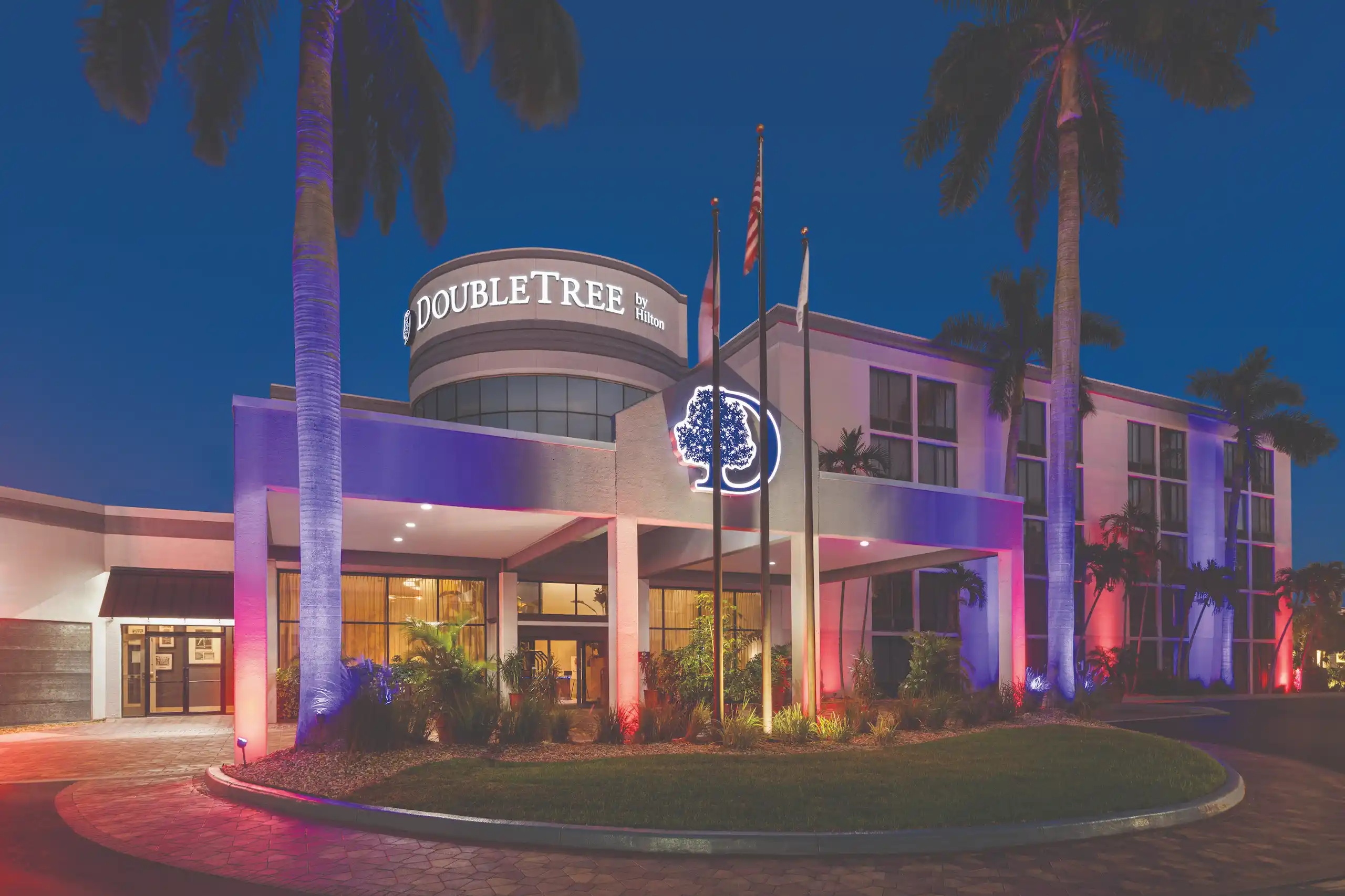 DoubleTree by Hilton hotel opens at Bell Tower Shops following ...