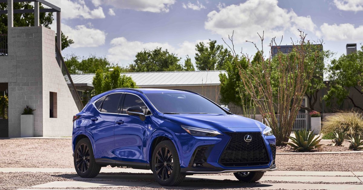 2023_Lexus_NX_450h_0734