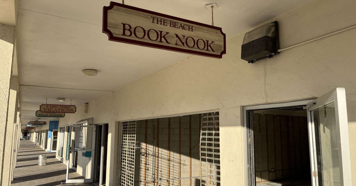 Annette's Book Nook on Fort Myers Beach