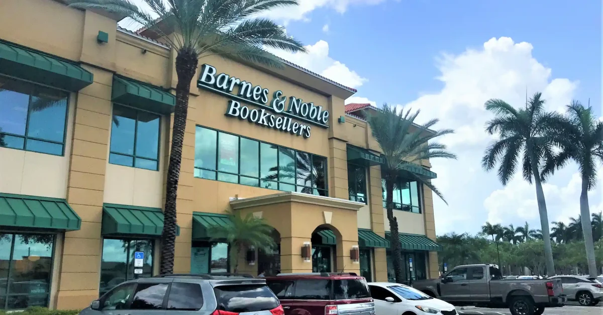 Barnes & Noble at Waterside Shops