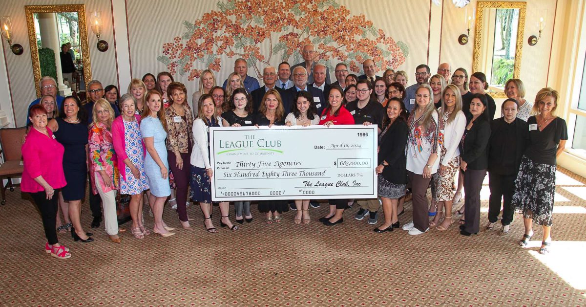 The League Club of Naples awarding grants