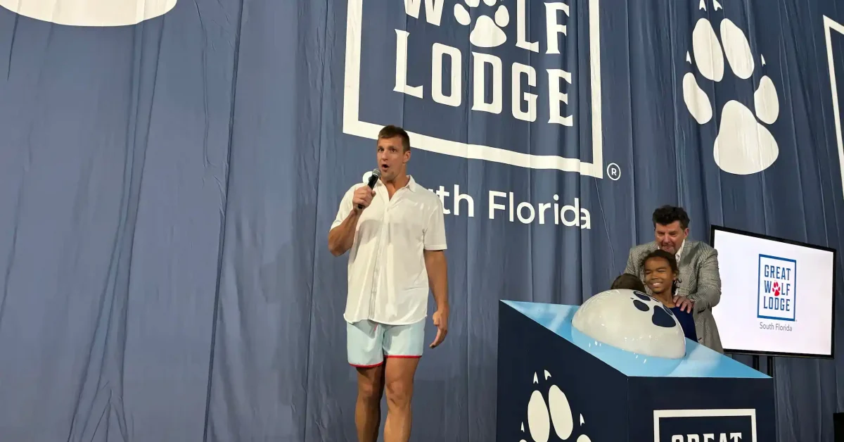 Rob Gronkowski at Great Wolf Lodge grand opening