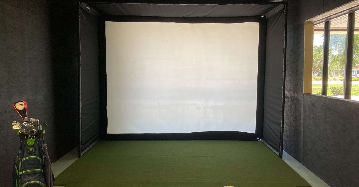 Go4Golf golf simulator lounge in Port Charlotte