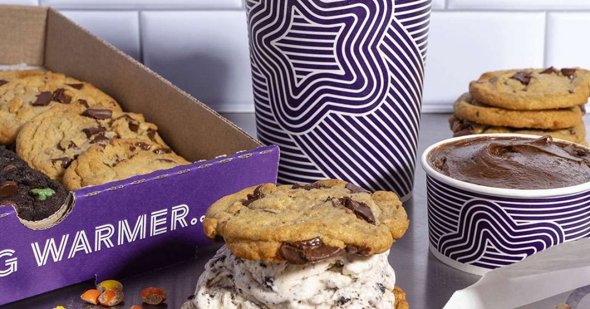 Insomnia Cookies 2