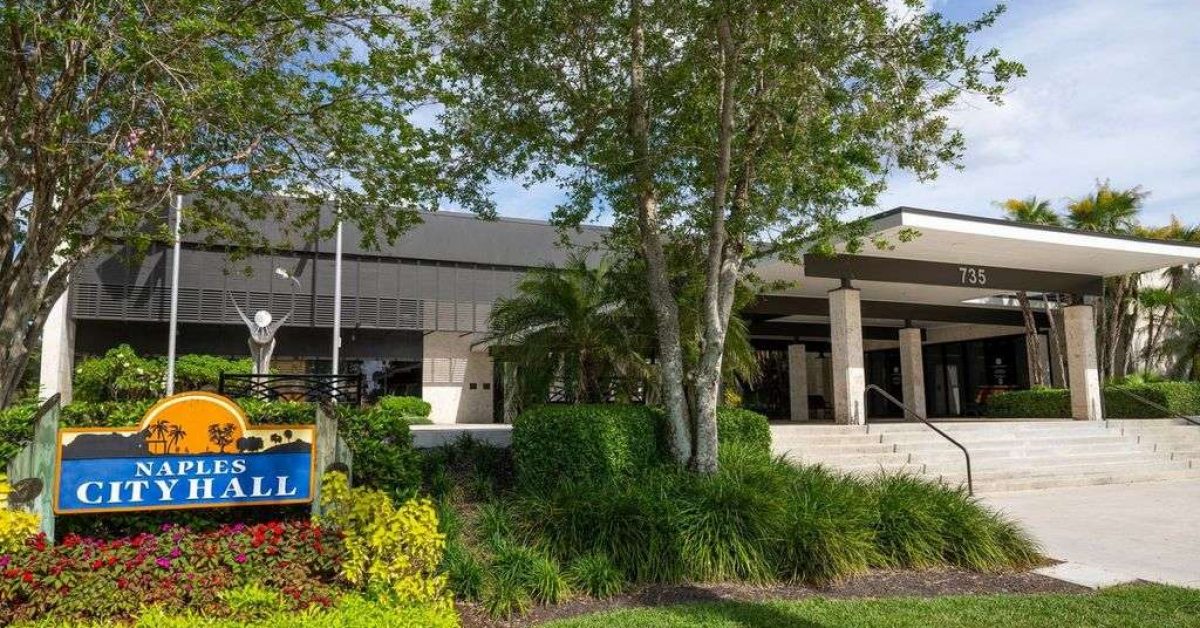 Naples City Hall